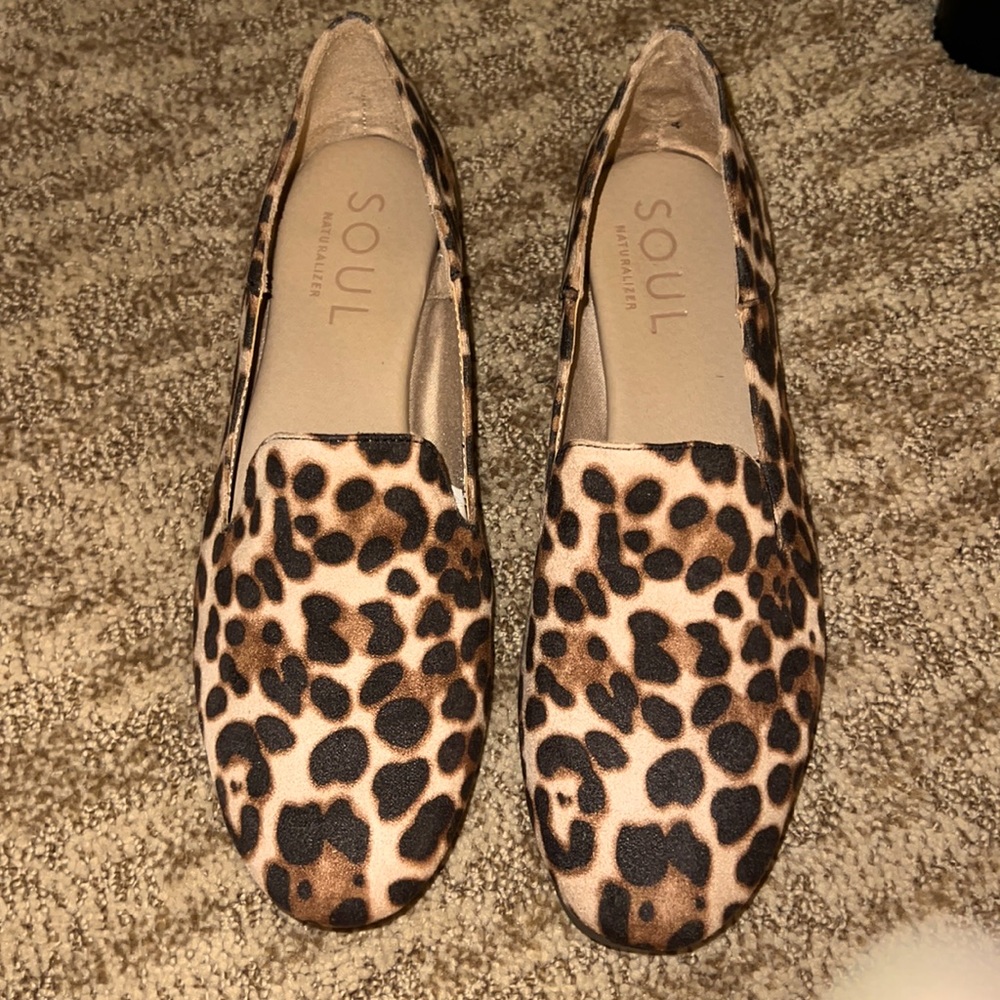 New in box 💕 SOUL Naturalizer Janelle Cheetah Flats Size 9